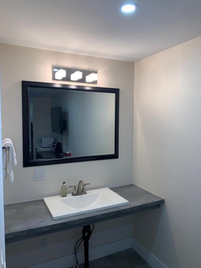 Westport Station Motel 外观 照片