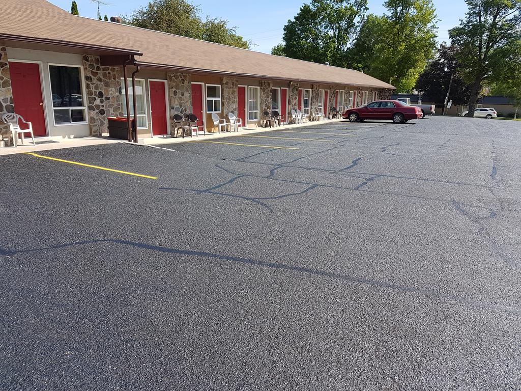 Westport Station Motel 外观 照片